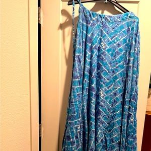 Tie die long flare skirt in blue and white print in size L/ XL festival wear